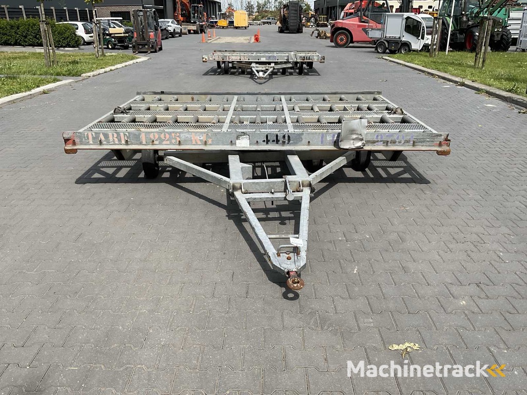 2008 TCG PD1 FR03 Roller conveyor platform trolley