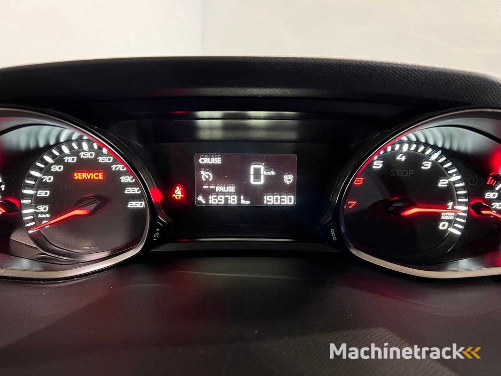 Peugeot 308 SW 1.2 PureTech Style, HD-802-T