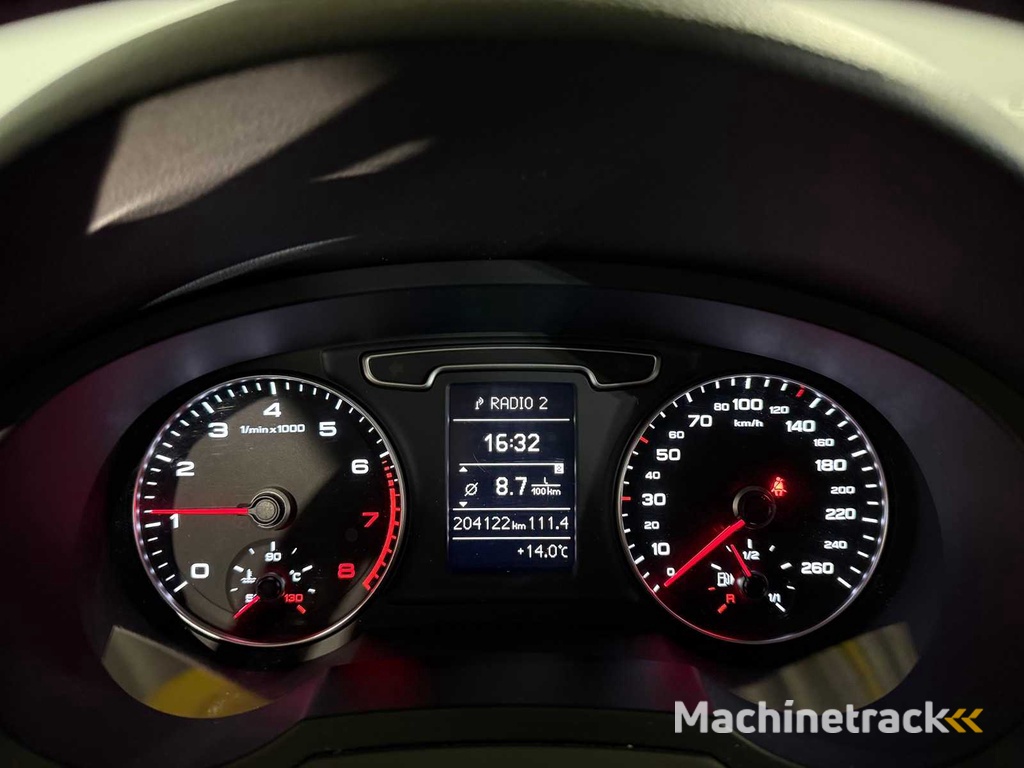 Audi Q3 2.0 TFSI q. Pro Line, 19-XDP-6