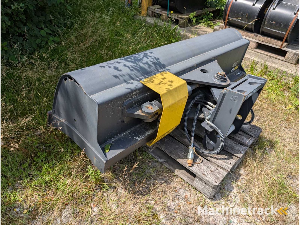 CSERI GMBH  SCHWENKLOEFFEL 1800MM - SW08 - 400 LITER - TYP4.5