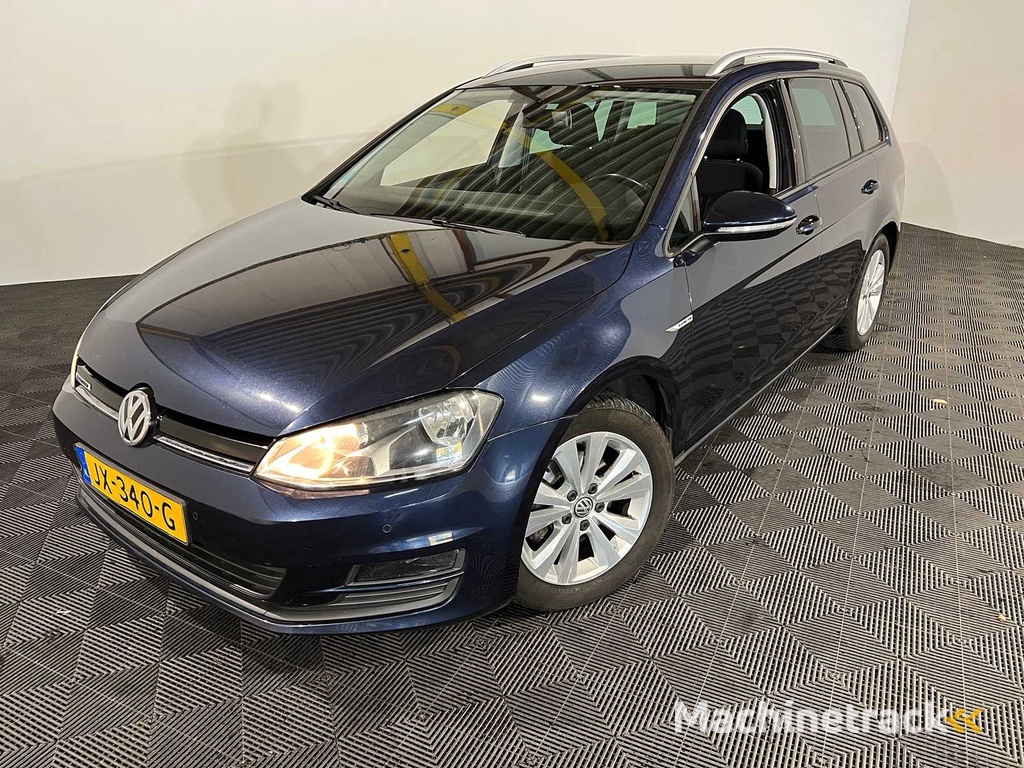 Volkswagen Golf Variant 1.0 TSI Connected Serie, JX-340-G