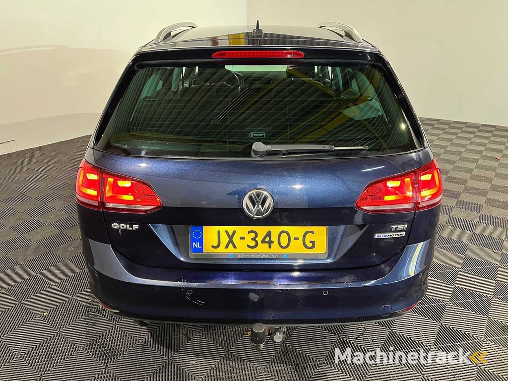 Volkswagen Golf Variant 1.0 TSI Connected Serie, JX-340-G