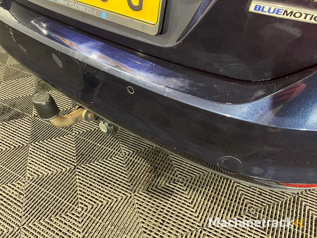 Volkswagen Golf Variant 1.0 TSI Connected Serie, JX-340-G