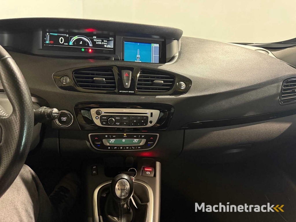 Renault Scénic 1.2 TCe Bose, 9-KZR-67