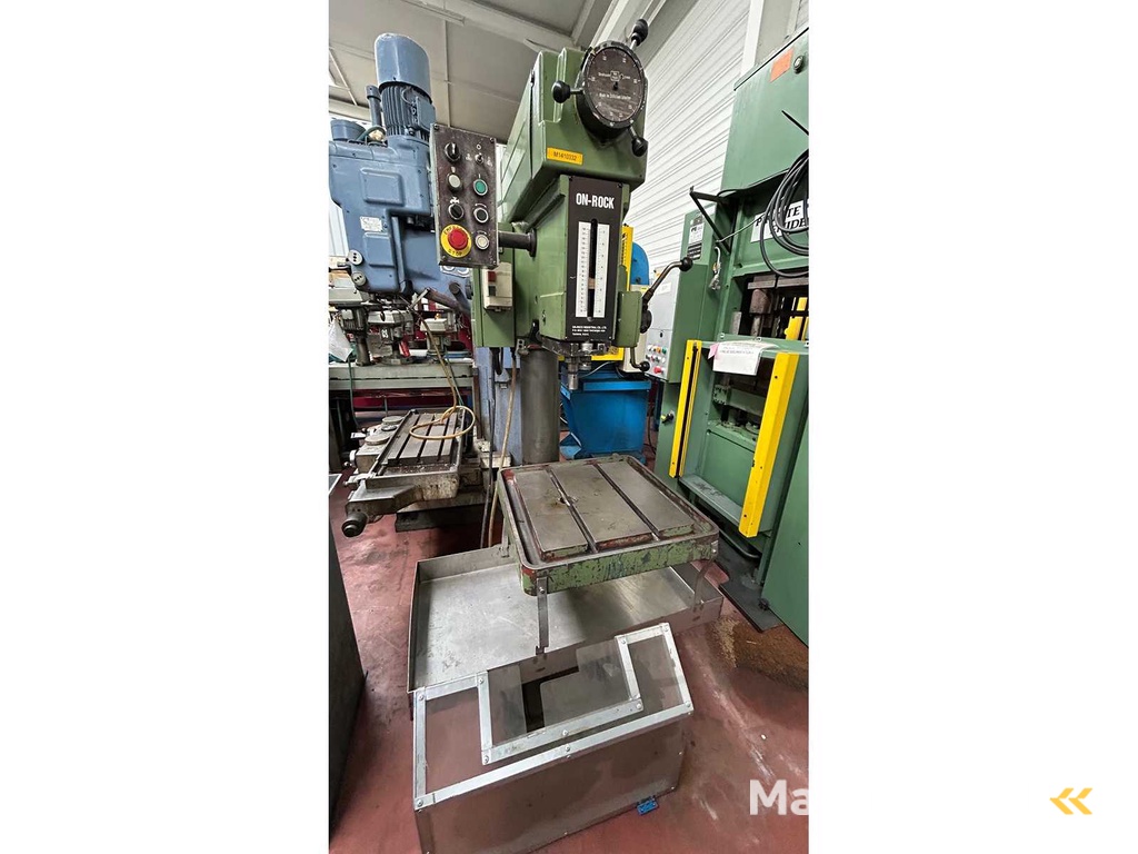 ON ROCK - KM-28DT - Radialbohrer - 1989