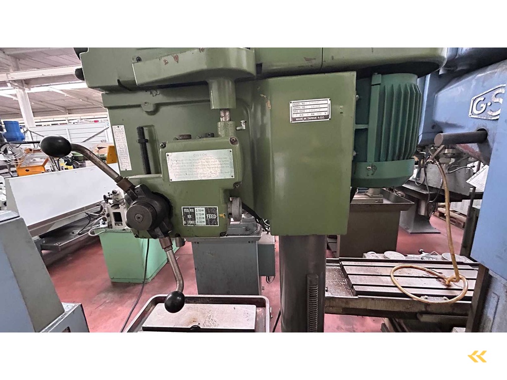 ON ROCK - KM-28DT - Radialbohrer - 1989