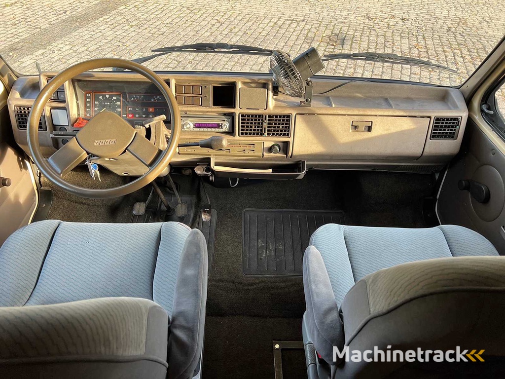 Fiat 280 Camper, 82-VN-PL