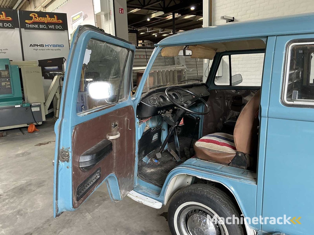 Volkswagen - T2 - T2 - Classic Car