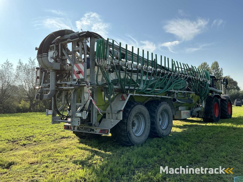 2011 Claas Xerion 3800 Trac VC PTLX 28 Traktor