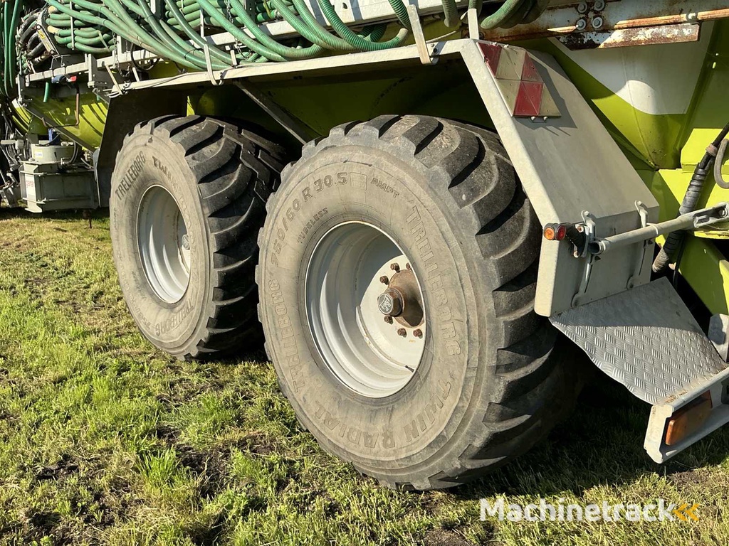 2011 Claas Xerion 3800 Trac VC PTLX 28 Traktor