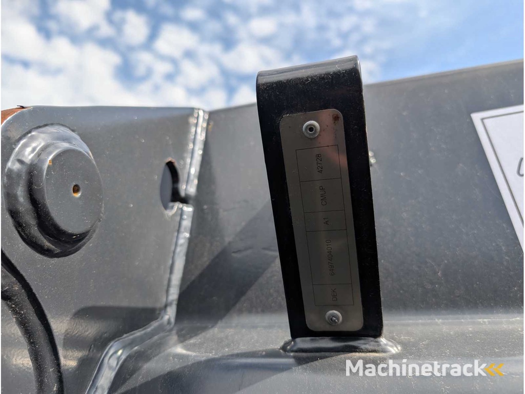 DEKPOL STEEL SP. Z.O.O.  LADESCHAUFEL MIT U-SCHAR - AS - 1850 MM - 0.70 CBM