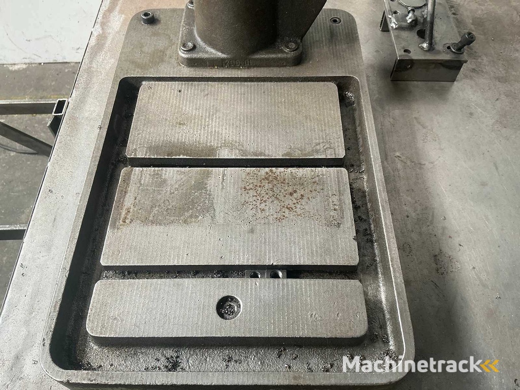 Ixion - BT 15 GL - Säulenbohrmaschine