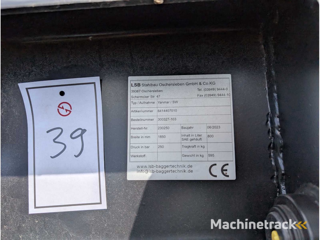 LSB - UNI-SCHAUFEL MIT ZAEHNEN - AS - 1850 MM - 0.8 CBM - 2023 - Schaufeln