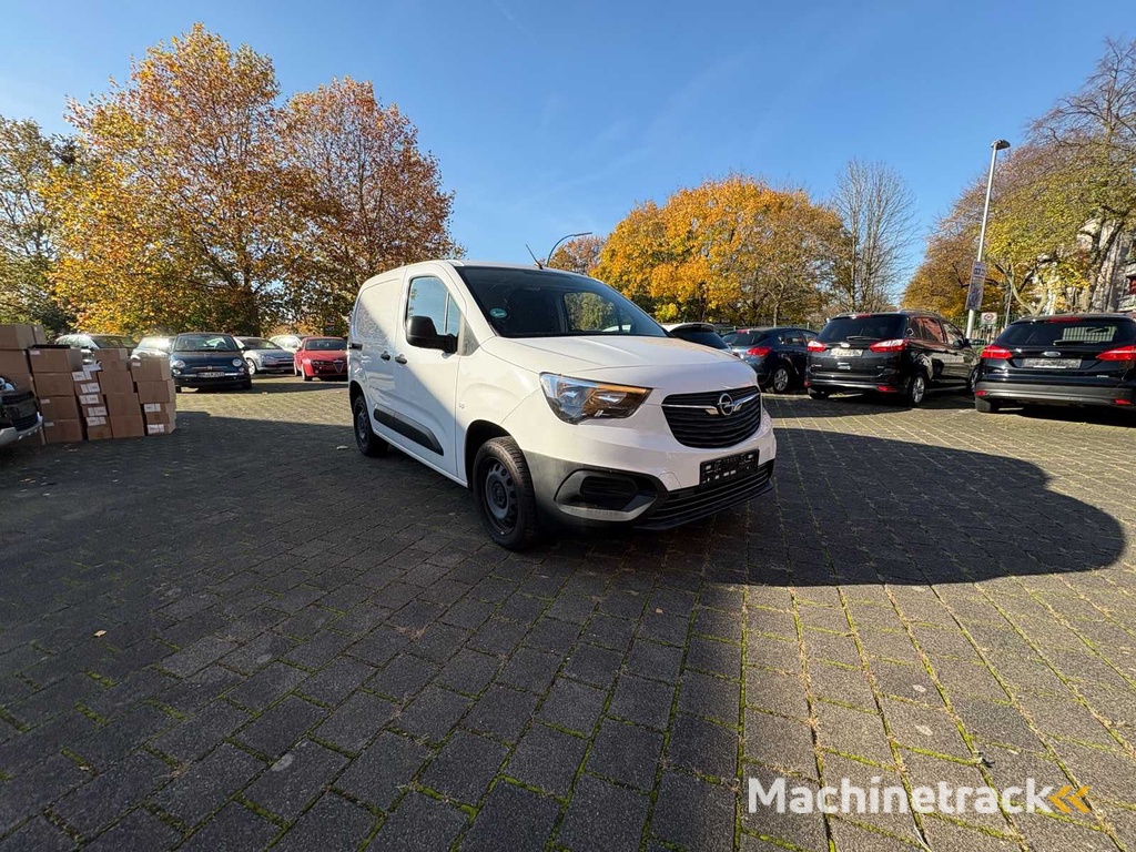 OPEL COMBO Cargo - Kastenwagen / Transporter