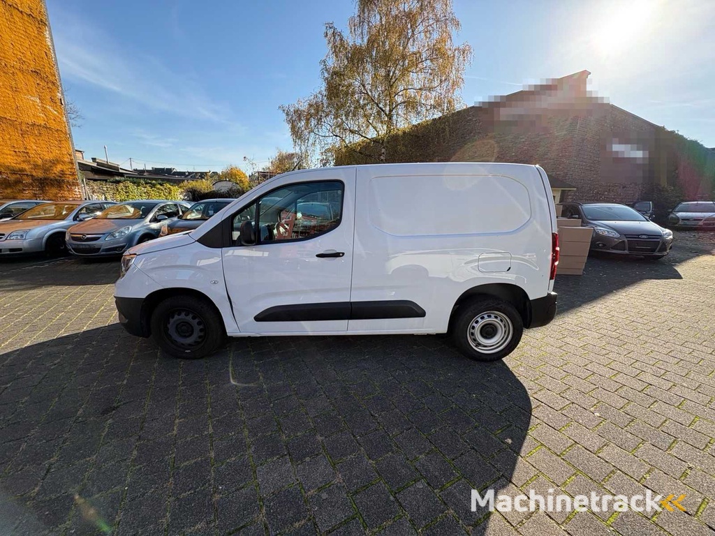 OPEL COMBO Cargo - Kastenwagen / Transporter
