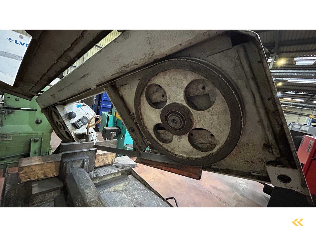 KASTO FUNCTIONAL U Halbautomatische Bandsäge