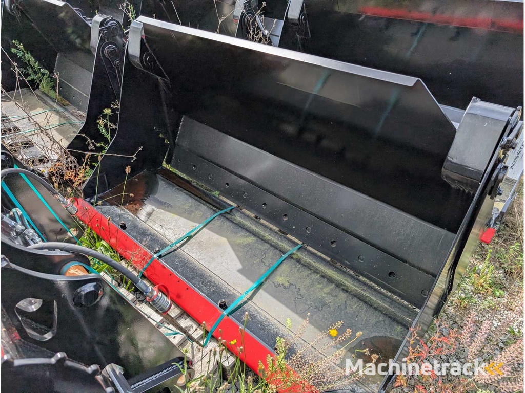 L&K - GS W50BTC - 2023 - UNI-SCHAUFEL MIT U-SCHAR - AS - 1850 MM - 0.8 CBM