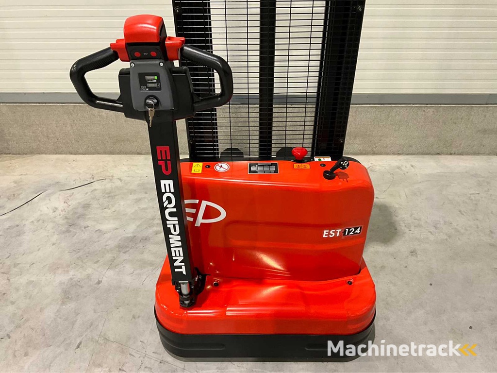 EP - 2025 - EST 124 3,3 meter - Stapelaar