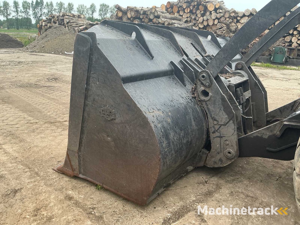 2001: Ljungby L17 Schaufel