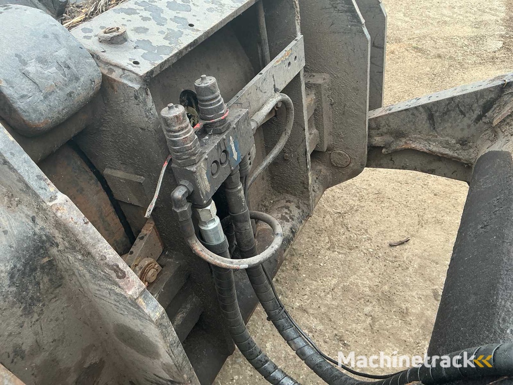 2001: Ljungby L17 Schaufel