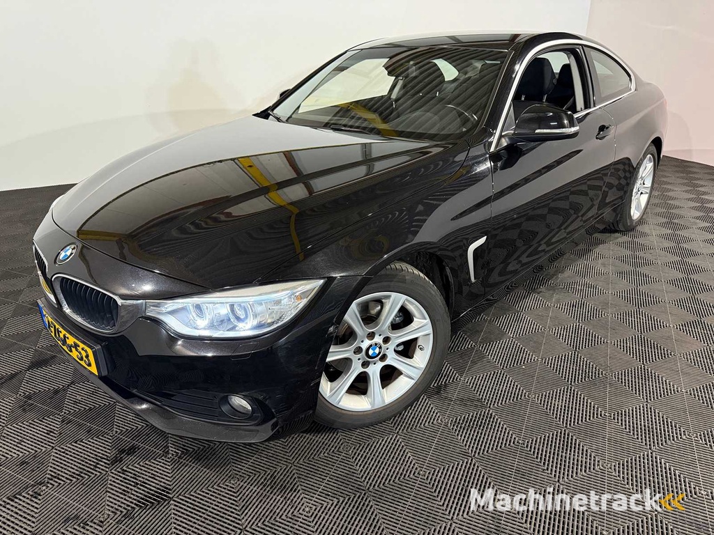 BMW 4 Series Coupé 420i Executive, 2-ZGG-53