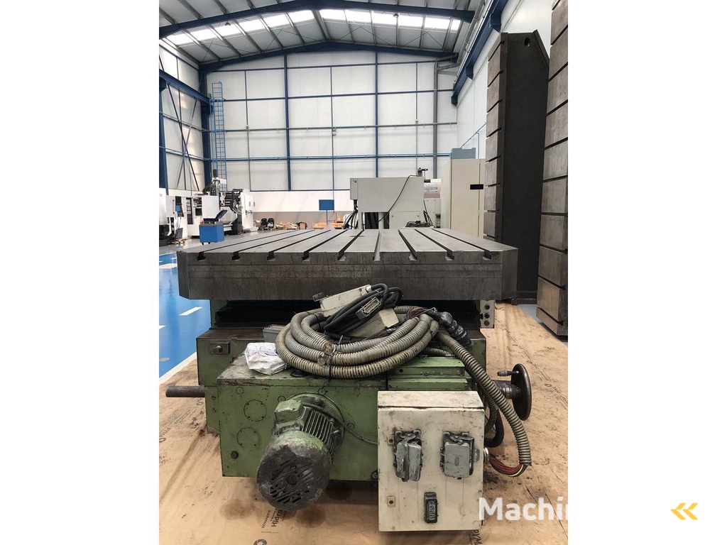 JUARISTI Rotary table for heavy milling