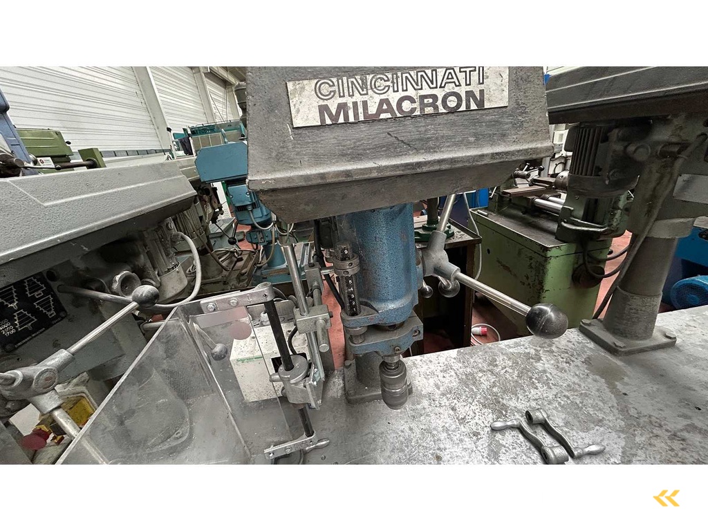 Cincinnati - Bohrbank mit 4 Einheiten