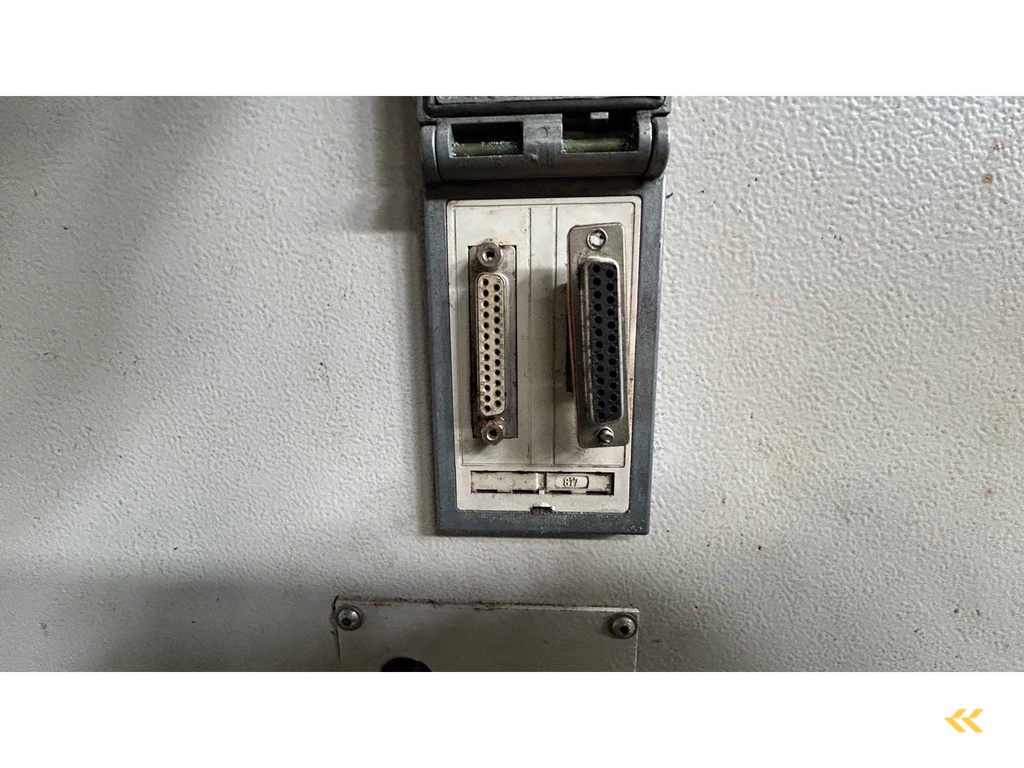 CINCINNATI MACHINE U.K. Ltd. - HAWK 300 - CNC-draaibank - 2002