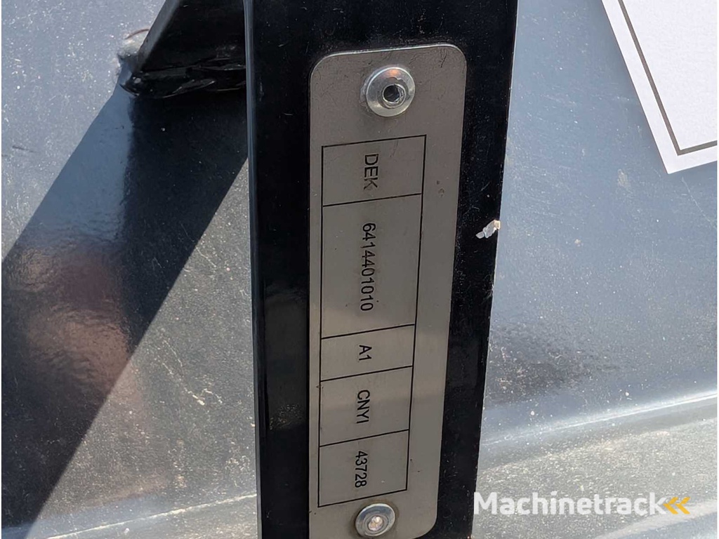 DEKPOL STEEL SP. Z.O.O.  LADESCHAUFEL MIT ZAEHNEN - AS - 1850 MM - 0.80 CBM