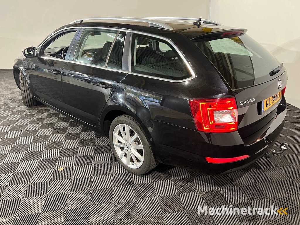 Skoda Octavia Combi 1.2 TSI Grt Eleg Bns, GL-344-J