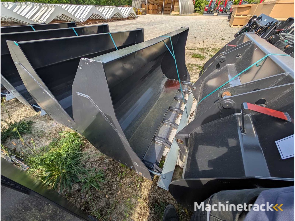 DEKPOL STEEL SP. Z.O.O.  LADESCHAUFEL MIT ZAEHNEN - AS - 1850 MM - 0.80 CBM