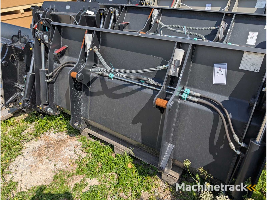 LSB UNI-SCHAUFEL MIT ZAEHNEN - AS - 2100 MM - 1.05 CBM