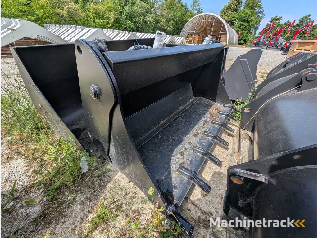 LSB UNI-SCHAUFEL MIT ZAEHNEN - AS - 1850 MM - 0.8 CBM