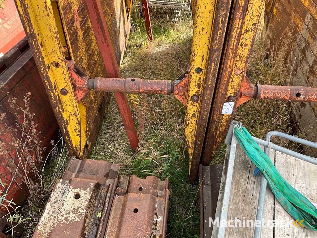 Trench formwork (2x)