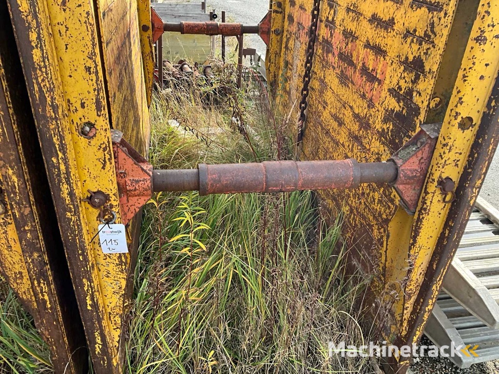 Trench formwork (2x)