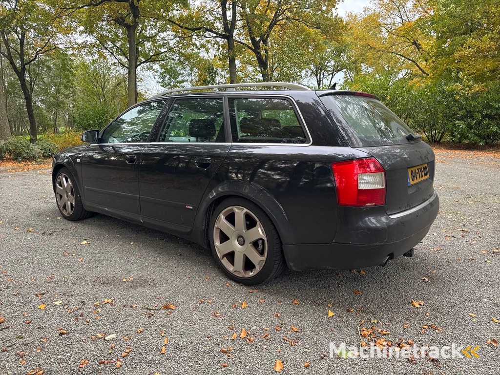 2001 - Audi - A4 Avant - 3.0 v6 Quattro - Car