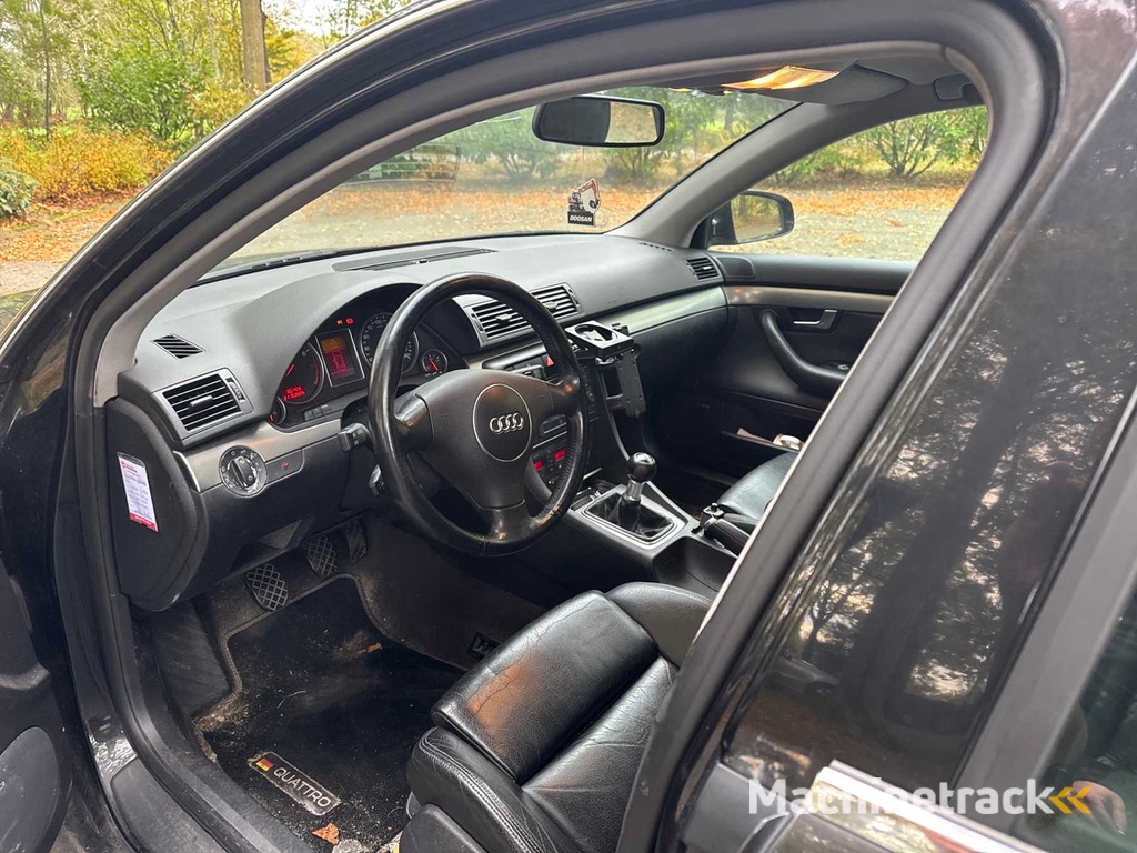 2001 - Audi - A4 Avant - 3.0 v6 Quattro - Car