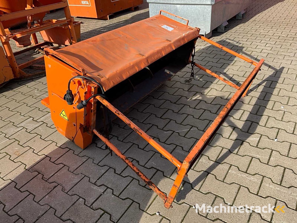 2016 KIF HS/E Salzstreuer