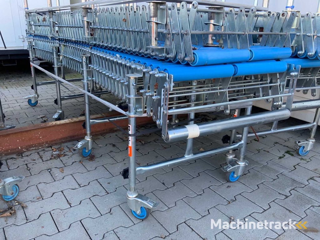 Roller conveyor (2x)