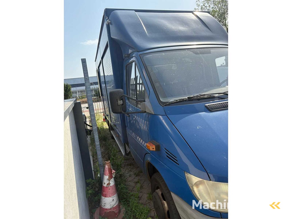 Mercedes-Benz - Sprinter - 411 CDI 2.2 402 - 75-BH-KF