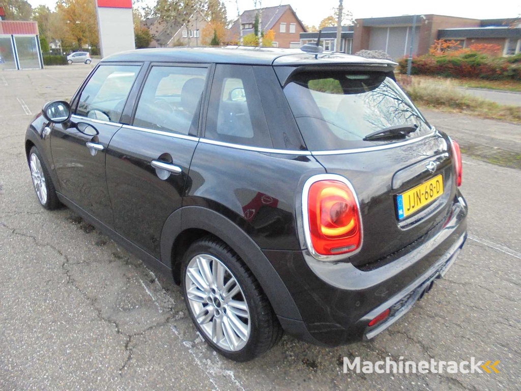 Mini - 2015 - Mini Automatic - 2.0 Coop.S P. S.Bns - JJN-68-D