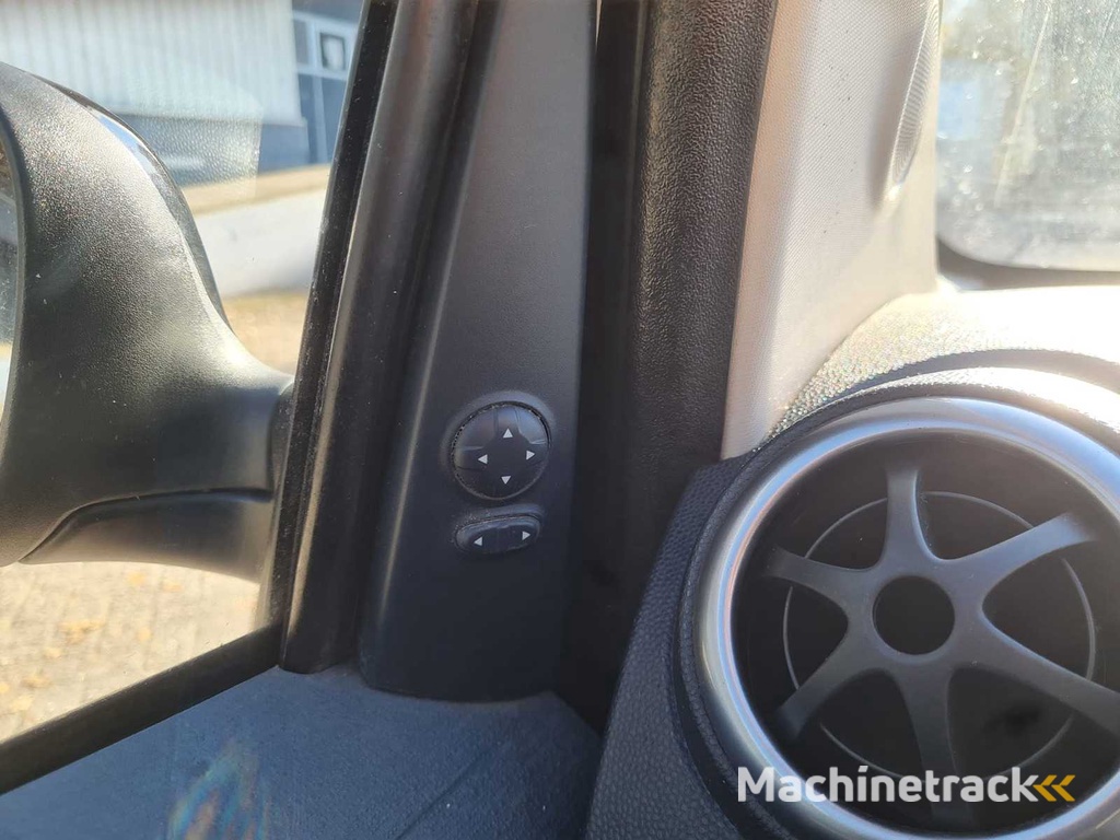 Ford - 2009 - Ka - 1.2 Titanium - GK-707-T