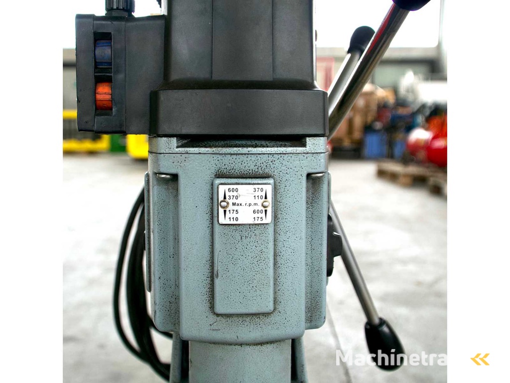 Euroboor Eco 100-4 Bohrmaschine mit Magnet