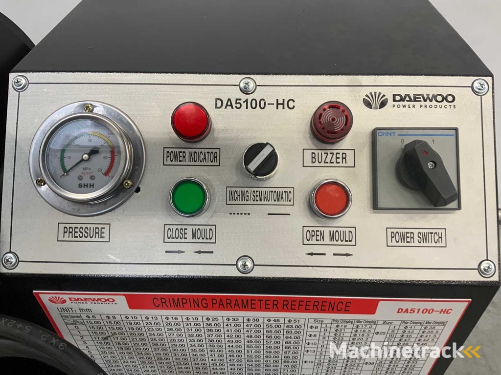 Daewoo DA5100-HC Hydraulik-Schlauchpresse
