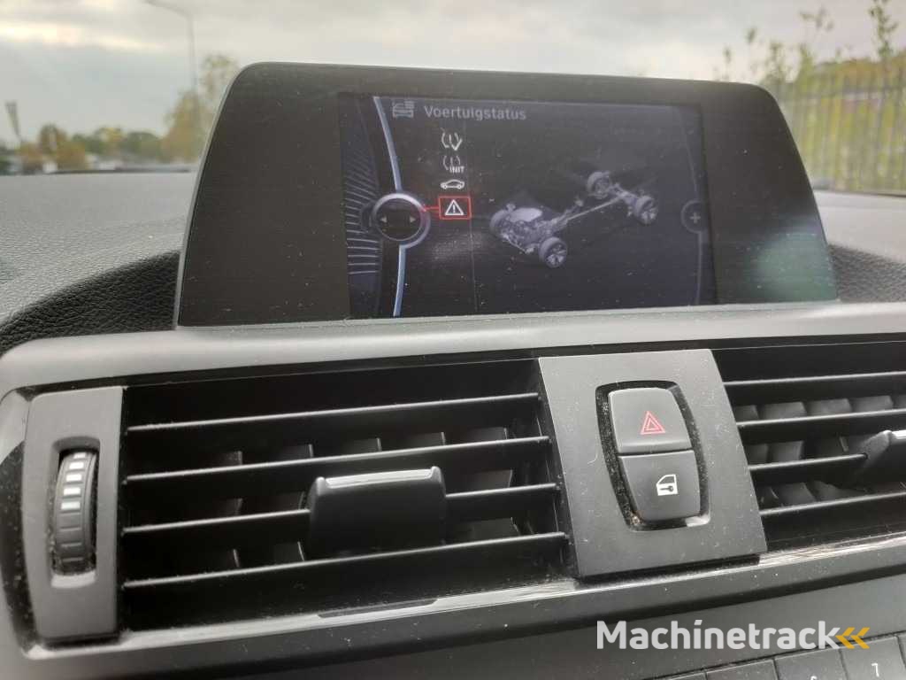 BMW - 2012 - 1-serie - 114i Upgrade Edition - 17-ZJK-8