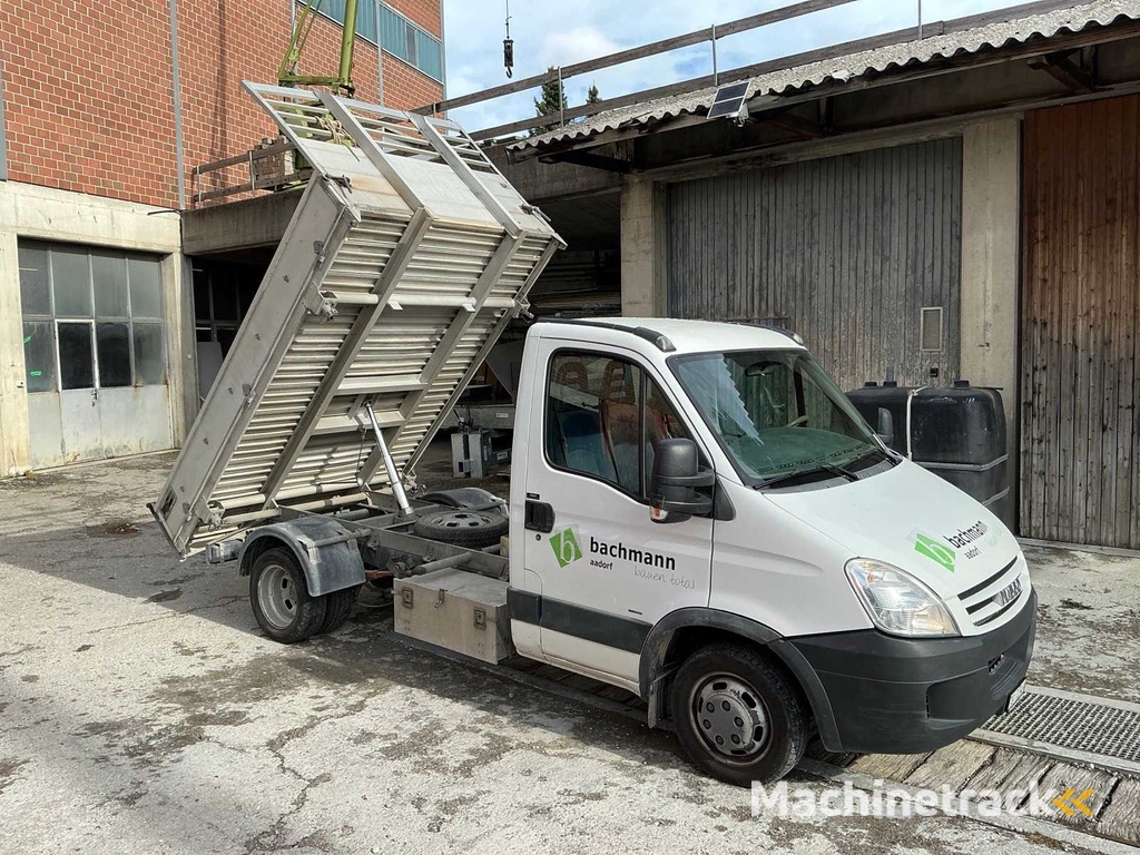 2007 Iveco 35C12 Daily Lieferwagen mit Kippbrücke