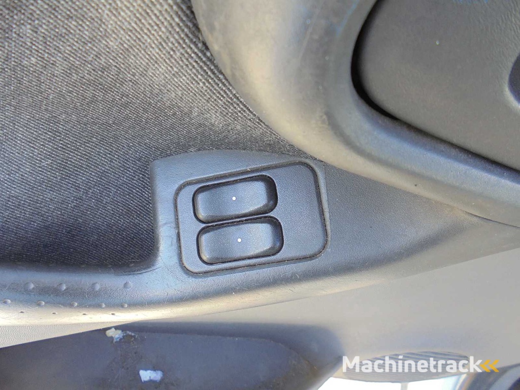 Opel - 2001 - Corsa - 1.2-16V Comfort - 23-HS-RB