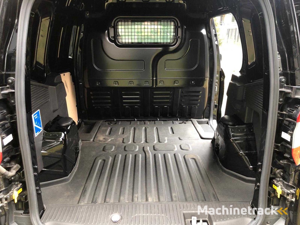 Ford - Transit Courier - 1.5 TDCI Trend Dura. - VJS-04-K