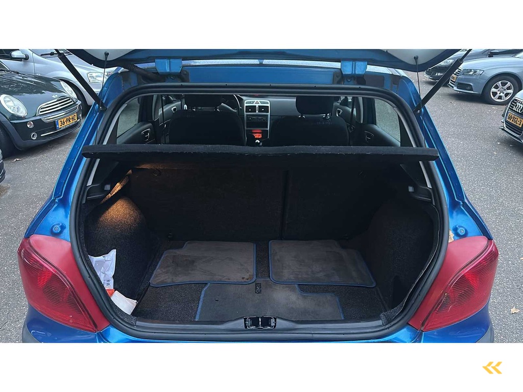 Peugeot - 2003 - 307 - 1.6-16V XS -23-LL-GB