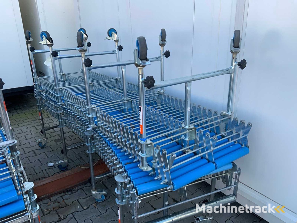 Roller conveyor (2x)